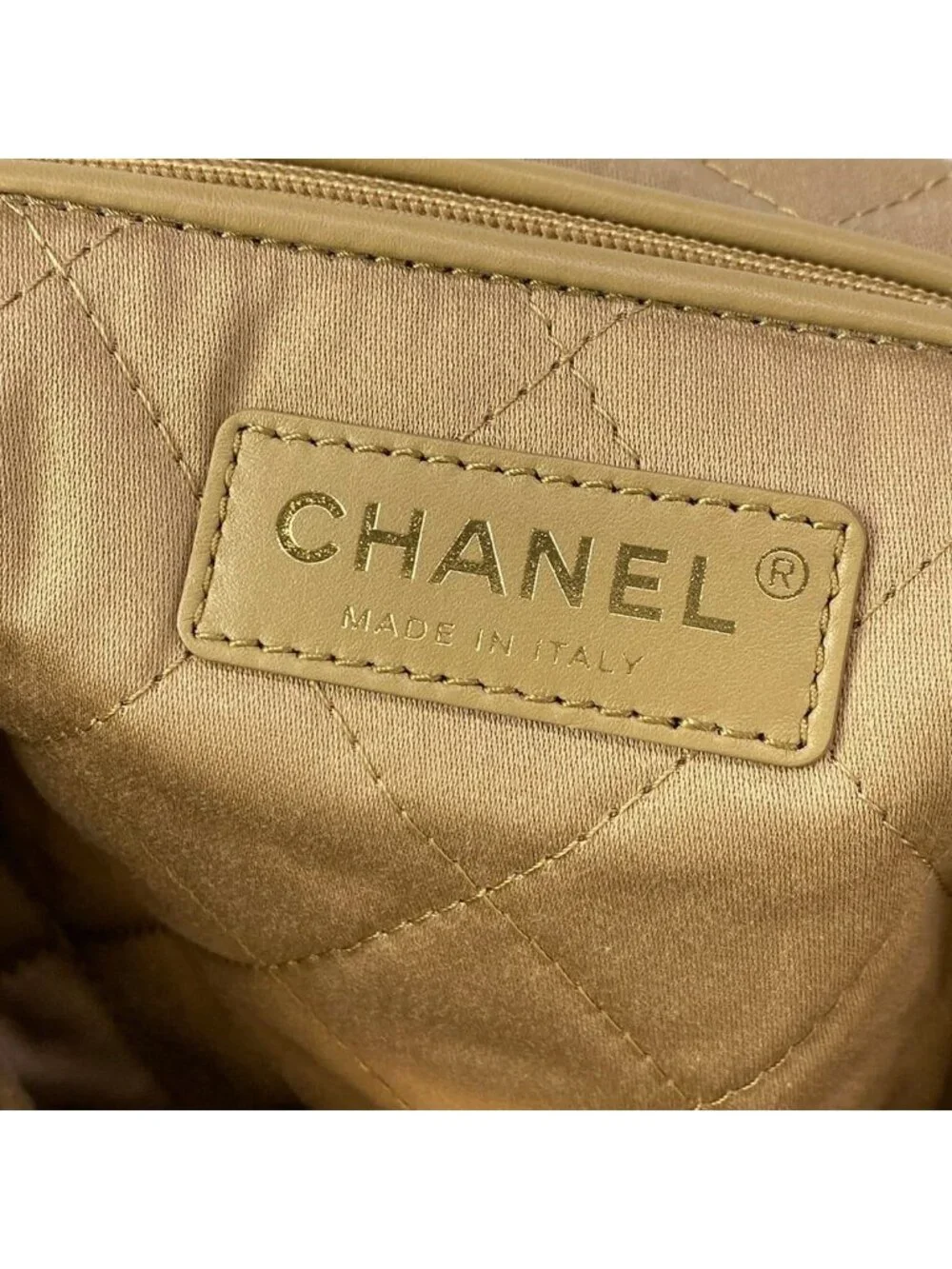 Chanel Shoulder Bag Chanel 22 Small Beige